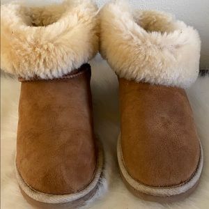 COPY - COPY - UGG Selene Boots